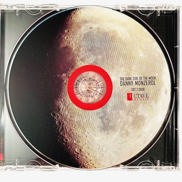 Pink Floyd's Dark Side Of The Moon CD Transcription For Classical Guitar - Picture 3 of 4